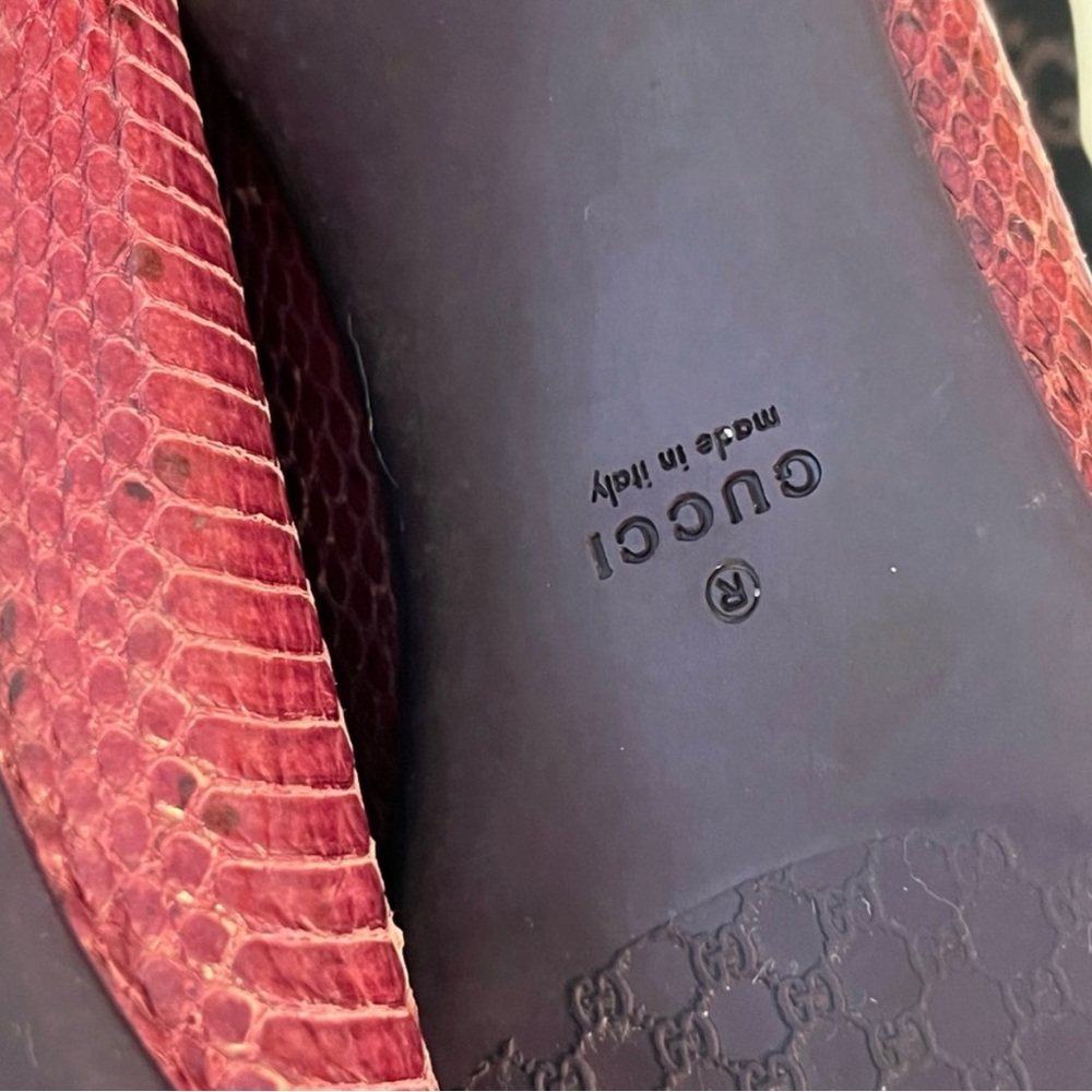 Authentic Gucci Python Ballet Logo Loafers - Picture 13 of 16
